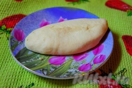 Sütemények sült burgonyával (a tészta élesztő nélkül) - recept fotókkal