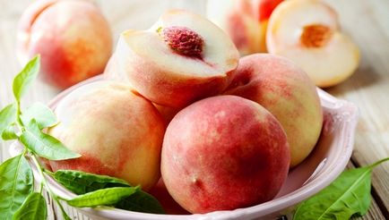 Előnyök és őszibarack egészségkárosodást, összetétele és ellenjavallatok (őszibarack előnyök és kárt a szervezetben) Előnyök és őszibarack egészségkárosodást, összetételét és ellenjavallatok