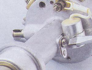 A gyújtáselosztó (timer) VAZ 2107 - bontás, javítás (gyújtás) A gyújtáselosztó (timer) VAZ 2107 - bontás, javítás