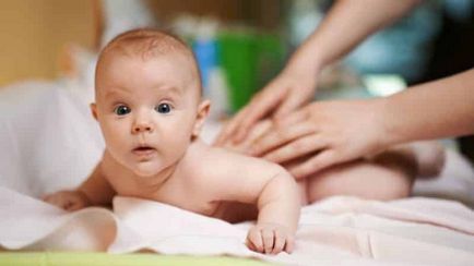 Gyermek 2 hónap nyál buborékok csecsemők 1 hónap