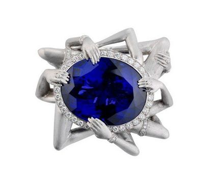 A ritka Tanzanite kő, a történelem és tulajdonságok - 30 fotó (tulajdonságai Tanzanite) A ritka Tanzanite kő, a történelem és tulajdonságok - 30 fotó