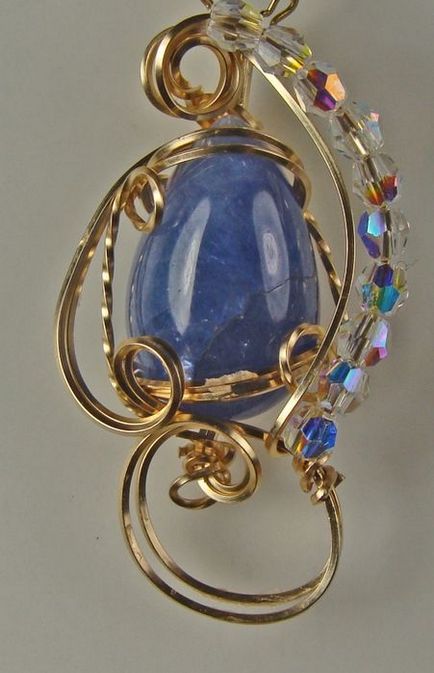 A ritka Tanzanite kő, a történelem és tulajdonságok - 30 fotó (történet) A ritka Tanzanite kő, a történelem és tulajdonságok - 30 fotó