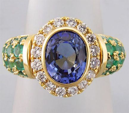 A ritka Tanzanite kő, a történelem és tulajdonságok - 30 fotó (bányászat Tanzanite) A ritka Tanzanite kő, a történelem és tulajdonságok - 30 fotó
