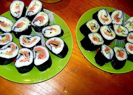 Szusireceptjeit (: szusireceptjeit hogyan lehet sushi otthon megfelelően - recept fotókkal és részletes utasításokat.) szusireceptjeit