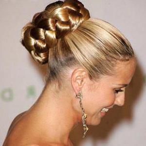 Gumiszalag a haj - egyszerű és kényelmes kiegészítők (gumi scrunchy hajpánt frizura egy scrunchy) Gumiszalag a haj - egyszerű és kényelmes kiegészítők