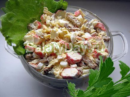 Saláta krutonnal - tápláló és hasznos az emésztőrendszer recept fotókkal és videó