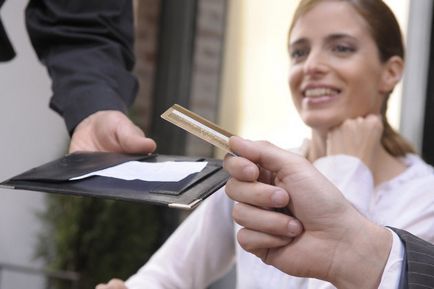 Számla az étteremben, vagy egy csipetnyi, hogy eljött az ideje, hogy elhagyja a felmérés ügynökség „”