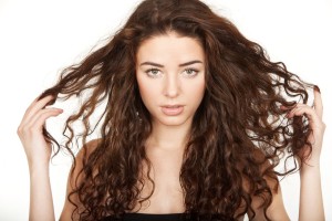 Száraz haj tünetek, okok, kezelés (fotók)
