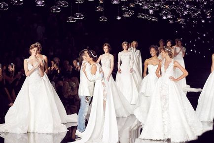 Esküvői divatbemutató pronovias divatbemutató 2017 - Fair iparosok - kézzel készített, kézzel készített