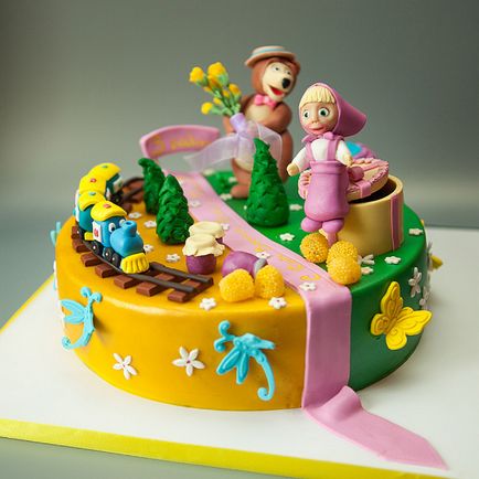 Cake „Mása és Medve” a masztix vagy krém fotók és receptek (sütemény Mása és Medve) Cake „Mása és Medve” a masztix vagy krém fotók és receptek