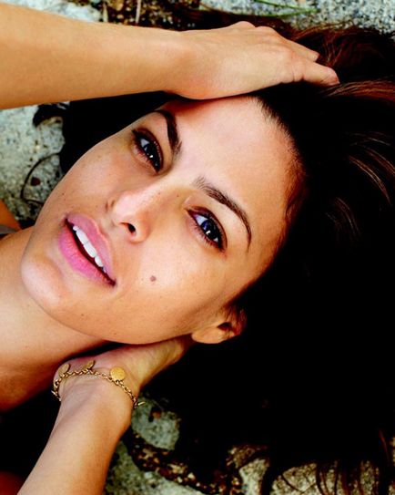 Eva Mendes smink nélkül Eva Mendes smink nélkül