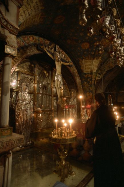 Miért van az, Holy Fire leereszkedik Miért van az, Holy Fire leereszkedik
