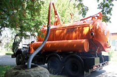 Hogyan szivattyú a csatornahálózatba Hogyan szivattyú a csatornahálózatba