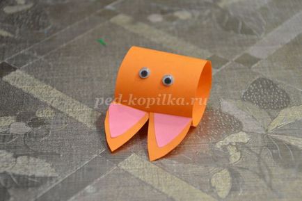 Hogyan készítsünk egy iskolai papír Hogyan készítsünk egy iskolai papír