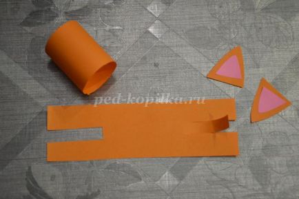 Hogyan készítsünk egy iskolai papír Hogyan készítsünk egy iskolai papír