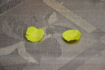 Hogyan készítsünk egy iskolai papír Hogyan készítsünk egy iskolai papír