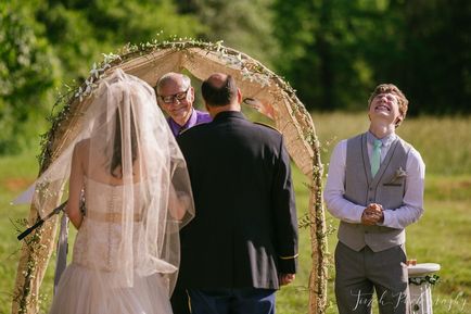 16 megható képek a férfiak, akik először látta a menyasszonyát egy esküvői ruha - Blog