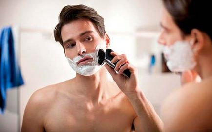 Mi eltér nedves száraz borotválkozási szakálla