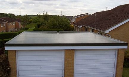 Mint terjed a tető a garázs, ami a legjobb anyag, tetőjavítás, tető borítja beton,