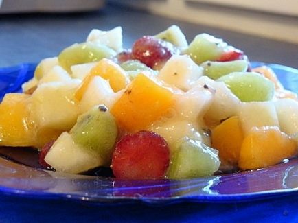 Gyümölcs saláta - receptek ízletes és egészséges saláták és desszertek