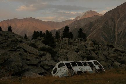 Tien Shan hegység (Tian Shan hegység fotó) Tien Shan hegységben