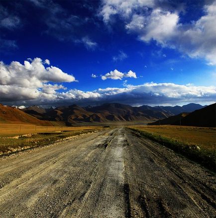 Tien-Shan (hegyi szándékozó bányászok) Tien Shan hegységben