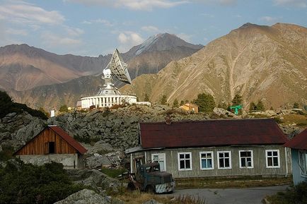 Tien Shan hegységben (hegyek) Tien Shan hegységben