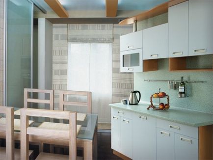 A belső tér a kis konyha, a fotó részletesen tervezési példák