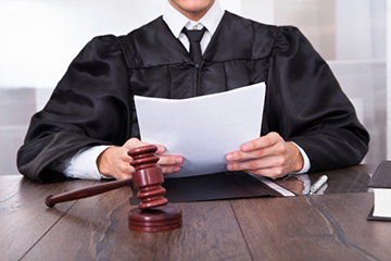 Hogyan lehet gyorsan elválni a bíróságokon és anyakönyvi hivatal