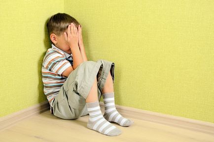 Hogyan büntetni a gyermek magatartása és a rossz viselkedés