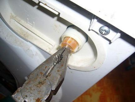 Hogyan tisztítsa meg a szűrőt a mosógépben