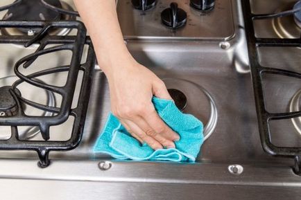 Hogyan tisztítsa meg a rozsdamentes acélból készült otthoni tippek háziasszonyok