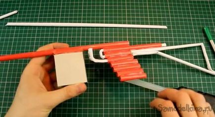 Hogyan lehet a papír gép m4, aki tud lőni