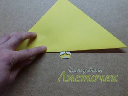 Hogyan készítsünk egy harang papírból, papírra