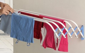 Hogyan mossa textília dolgokat, hogy nem fogott kézzel, vagy mosógépben