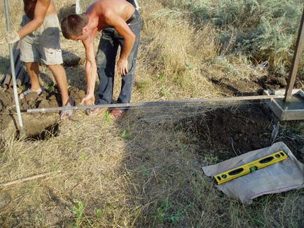 Hogyan kell ásni kerítés oszlopok rendesen