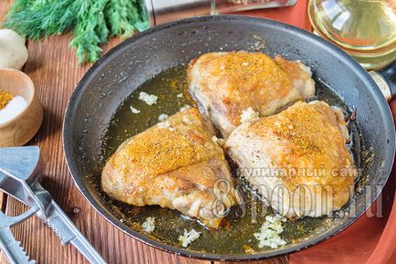 Hogy finom sült csirkét egy serpenyőben recept 8 kanál