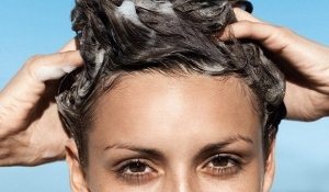 Co-voshing a göndör haj, hogyan hajmosás balzsam légkondicionált