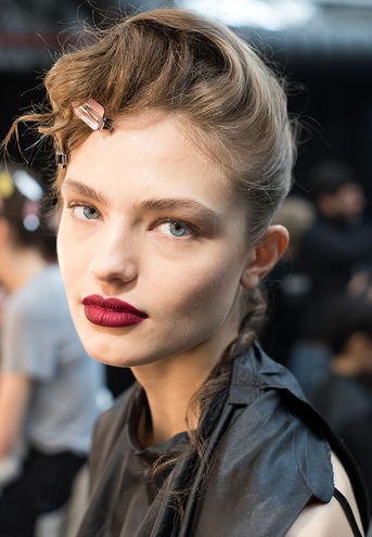 Akár az utolsó hívás 2017 iskolában (make-up) Akár az utolsó hívás 2017 iskola