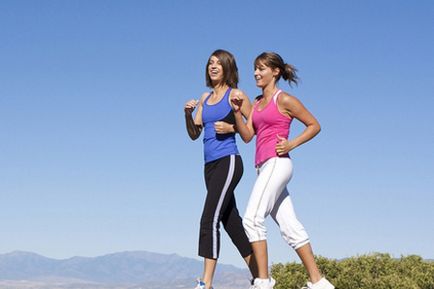 Osteochondrosis a nyaki gerinc jóga, gyakorlás, vízszintes sáv, húzódzkodás, úszás, fekvőtámasz, futás