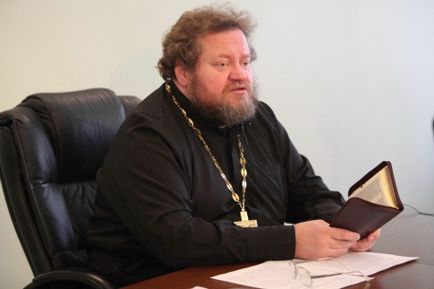 Miért van tele ortodox papok