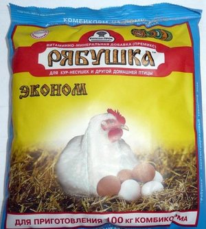Alkalmazás vitamin-ásványi anyag-kiegészítők, amikor etetett csirkék Ryabushko készítmény, különösen a