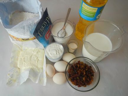 Egyszerű és finom húsvéti mazsolás a tej - lépésről lépésre recept fotókkal, hogyan kell sütni húsvét otthon