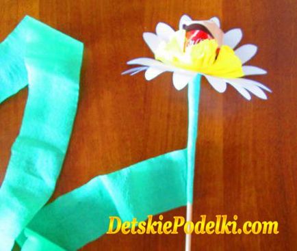 Daisies papír - a gyermekek kézműves