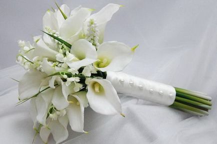 Esküvői csokor Calla Picture Bride