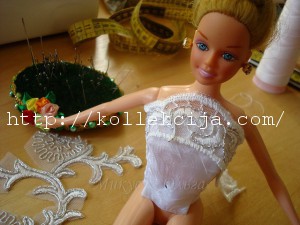 Esküvői ruha Barbie, a kéz - Online magazin
