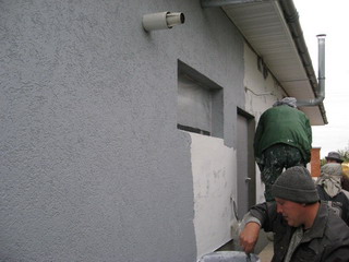 Technológiai vakolás homlokzat ház megoldások vakolás a külső falak, festék