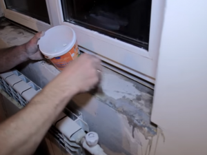 Telepítése PVC ablakpárkányok kezük