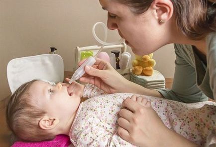 Mit és hogyan kell mosni az orr szoptatós baba otthon