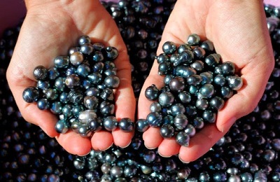 Fekete kő ékszerek nevét drágakőből vagy féldrágakőből ásványi